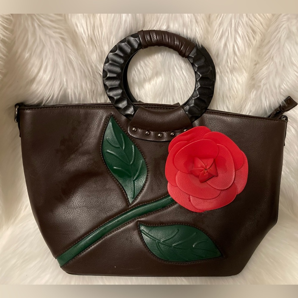 Purse by Alyssa